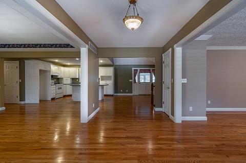1610 Gregory Ln, Jasper, IN 47546 photo 5