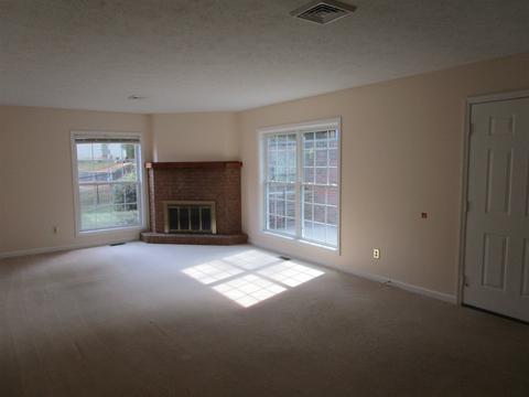 1170 E Carnaby St, Bloomington, IN 47401 photo 4