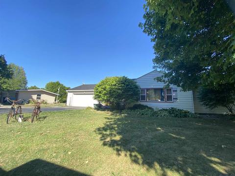 1203 Ranch Rd, Warsaw, IN 46580 photo 2
