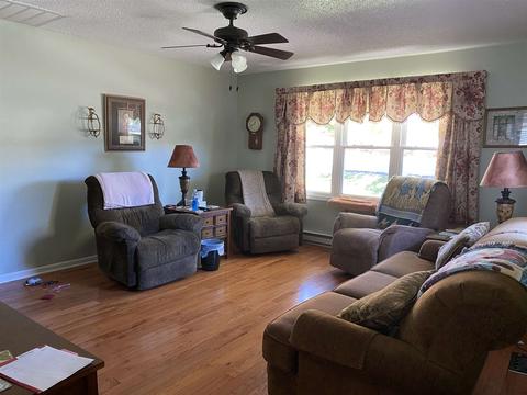 907 Armory Rd, Delphi, IN 46923 photo 2