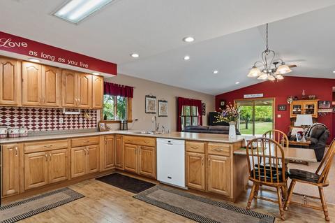 909 S 700 E, Marion, IN 46953 photo 11