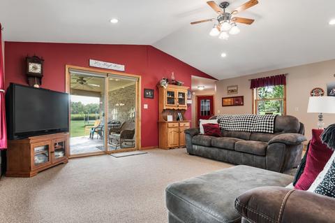 909 S 700 E, Marion, IN 46953 photo 14