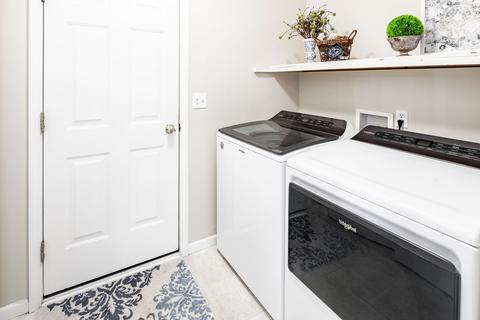 5825 Cottage Cir, Granger, IN 46530 photo 10