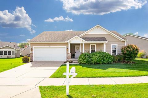 5825 Cottage Cir, Granger, IN 46530 photo 1