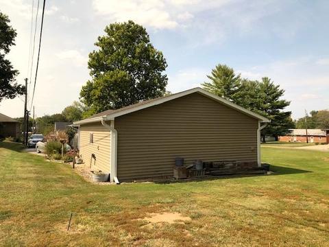 1208 10th Dr, Covington, IN 47932 photo 8