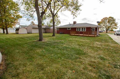 302 Earl St, Chalmers, IN 47929 photo 22