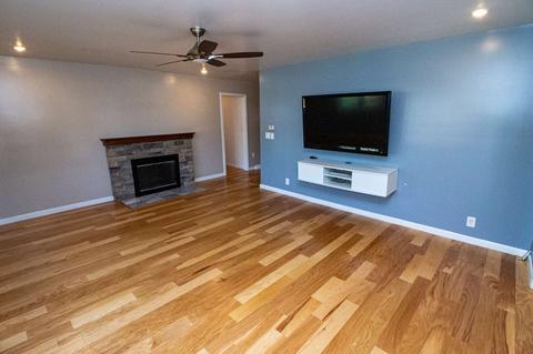 302 Earl St, Chalmers, IN 47929 photo 11