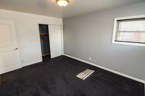 302 Earl St, Chalmers, IN 47929 photo 19