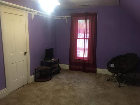 554 E Main St, Berne, IN 46711 photo 9