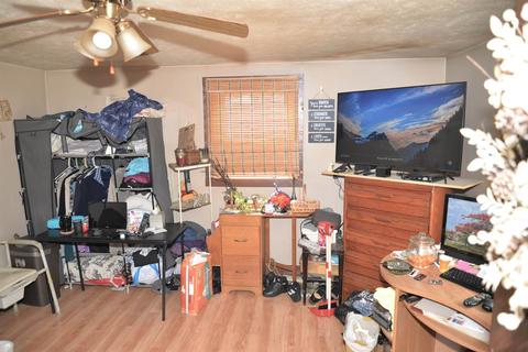 52388 Filbert Rd, Granger, IN 46530 photo 4