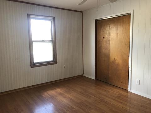 2015 M St, Bedford, IN 47421 photo 6
