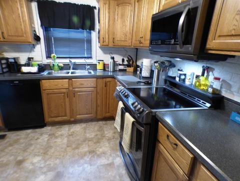 411 E William St, Washington, IN 47501 photo 2