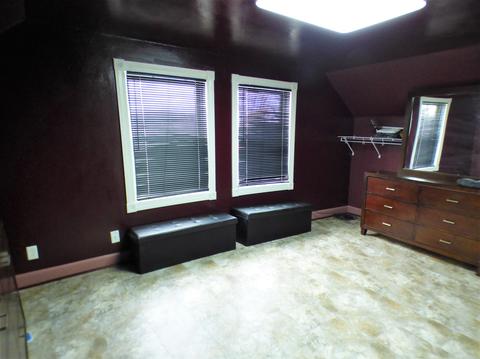 411 E William St, Washington, IN 47501 photo 20