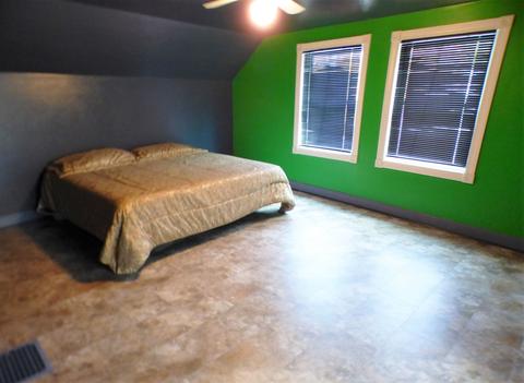 411 E William St, Washington, IN 47501 photo 17