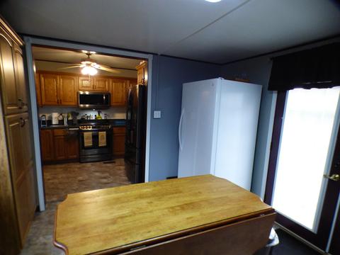 411 E William St, Washington, IN 47501 photo 4