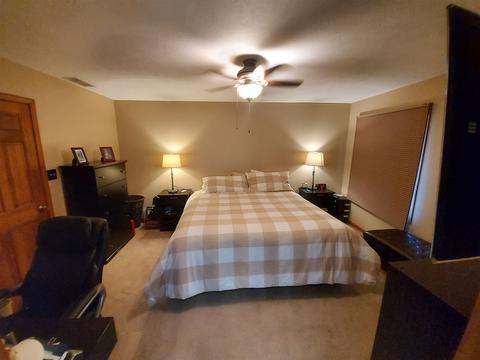 1827 E Thornton Dr, Bloomington, IN 47401 photo 15