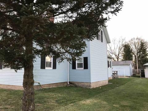 502 E 2nd St, Peru, IN 46970 photo 3