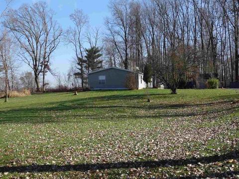 165 E 405 S Rd, Lagrange, IN 46761 photo 4