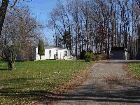 165 E 405 S Rd, Lagrange, IN 46761 photo 2