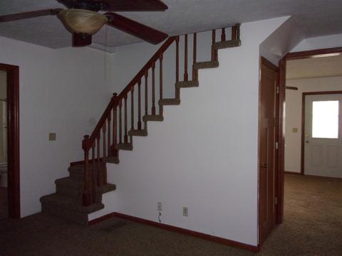 256 E Hill St, Wabash, IN 46992 photo 17
