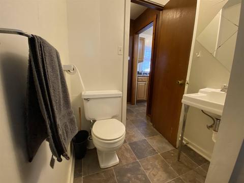 519 W Howe St, Bloomington, IN 47403 photo 13