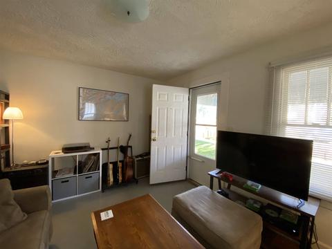 519 W Howe St, Bloomington, IN 47403 photo 8