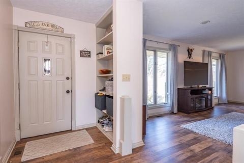214 E Rusgan Dr, Bloomington, IN 47408 photo 4