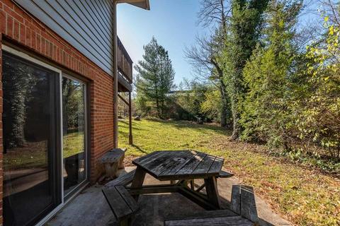 214 E Rusgan Dr, Bloomington, IN 47408 photo 15
