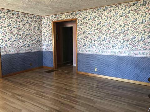 724 Lehigh St, Mitchell, IN 47446 photo 9