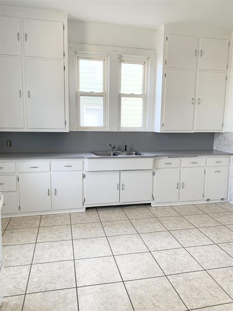 1316 Mill St, Jasper, IN 47546 photo 4