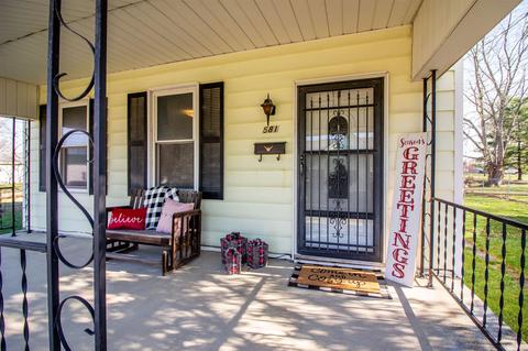 581 N Spring St, Wabash, IN 46992 photo 3