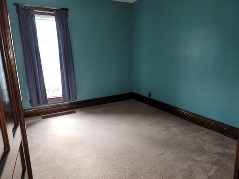 205 S Independence St, Windfall, IN 46076 photo 10