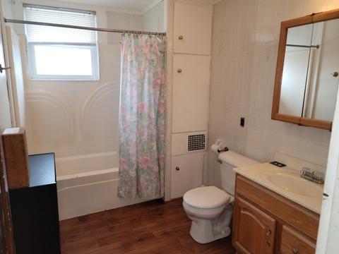 205 S Independence St, Windfall, IN 46076 photo 21