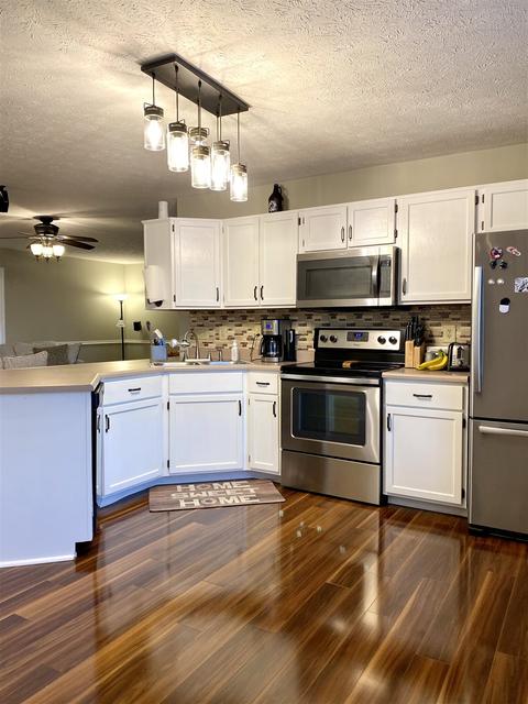 301 Candlelight Ln, Oolitic, IN 47451 photo 9