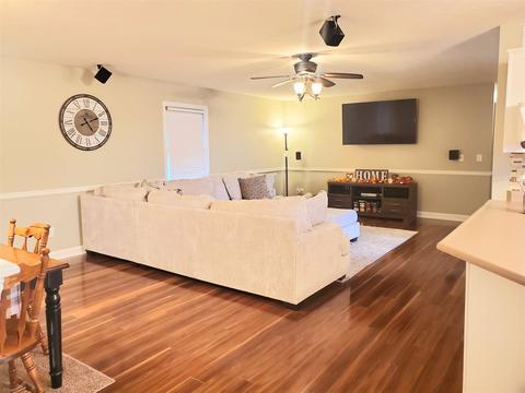 301 Candlelight Ln, Oolitic, IN 47451 photo 5
