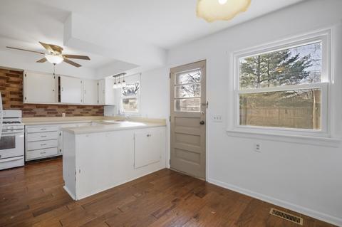 507 Devonshire Dr, Kokomo, IN 46901 photo 12