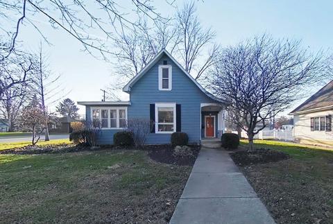 520 S Riverside Dr, Winamac, IN 46996 photo 1