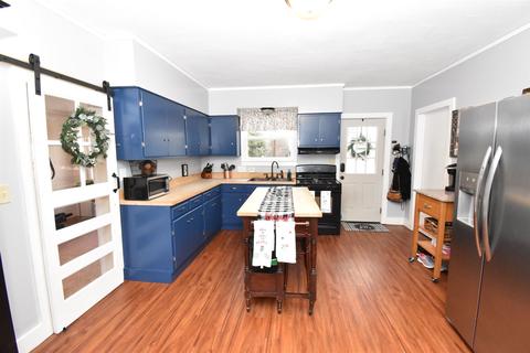 408 E 2nd St, Fowler, IN 47944 photo 6