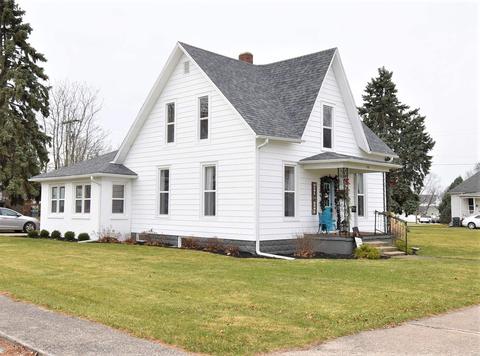 408 E 2nd St, Fowler, IN 47944 photo 4