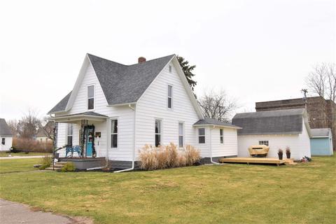 408 E 2nd St, Fowler, IN 47944 photo 3