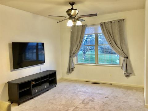 3911 E Tamarron Ct, Bloomington, IN 47408 photo 4