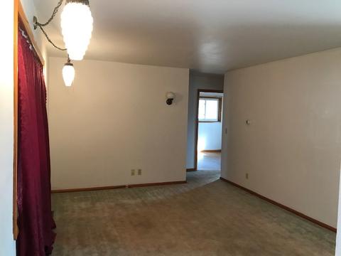 114 W Front St, Delphi, IN 46923 photo 7