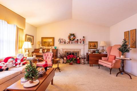 2607 E Windermere Woods Dr, Bloomington, IN 47401 photo 7