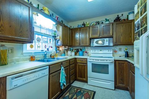 2607 E Windermere Woods Dr, Bloomington, IN 47401 photo 17