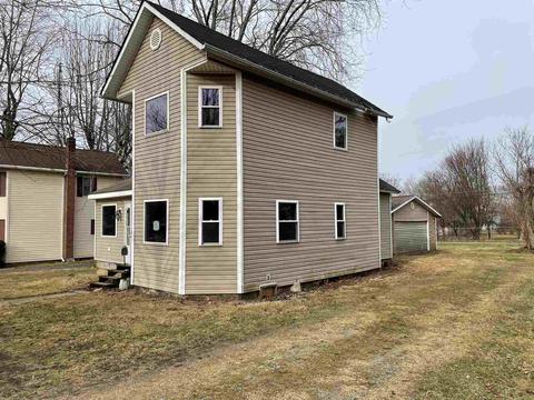 523 E Spring St, Lagrange, IN 46761 photo 2