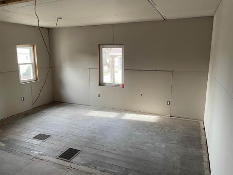 523 E Spring St, Lagrange, IN 46761 photo 14