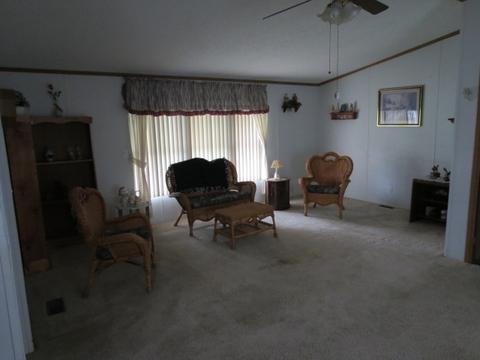 550 E Jackson Ave, Peru, IN 46970 photo 3