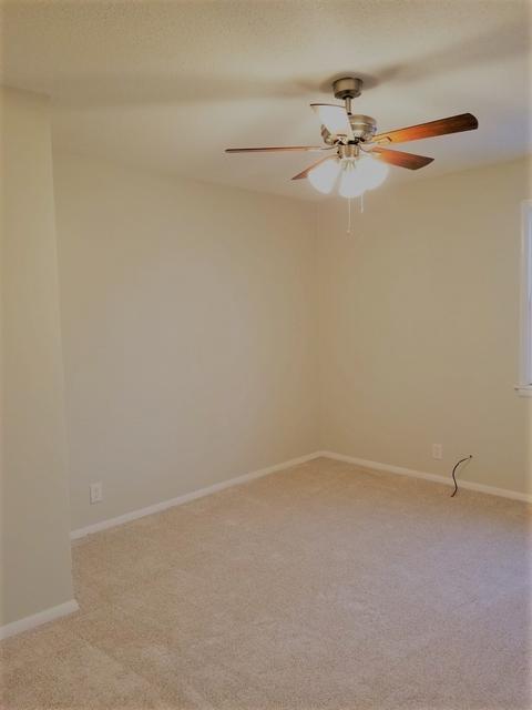 239 Walnut St, Butler, IN 46721 photo 7