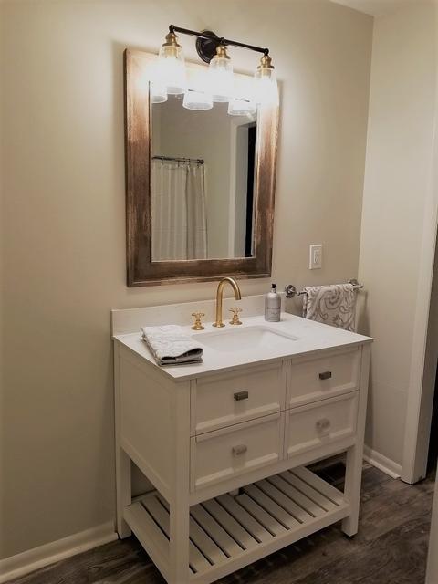 239 Walnut St, Butler, IN 46721 photo 8