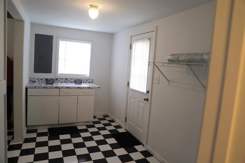 113 E Vine St, Mitchell, IN 47446 photo 13
